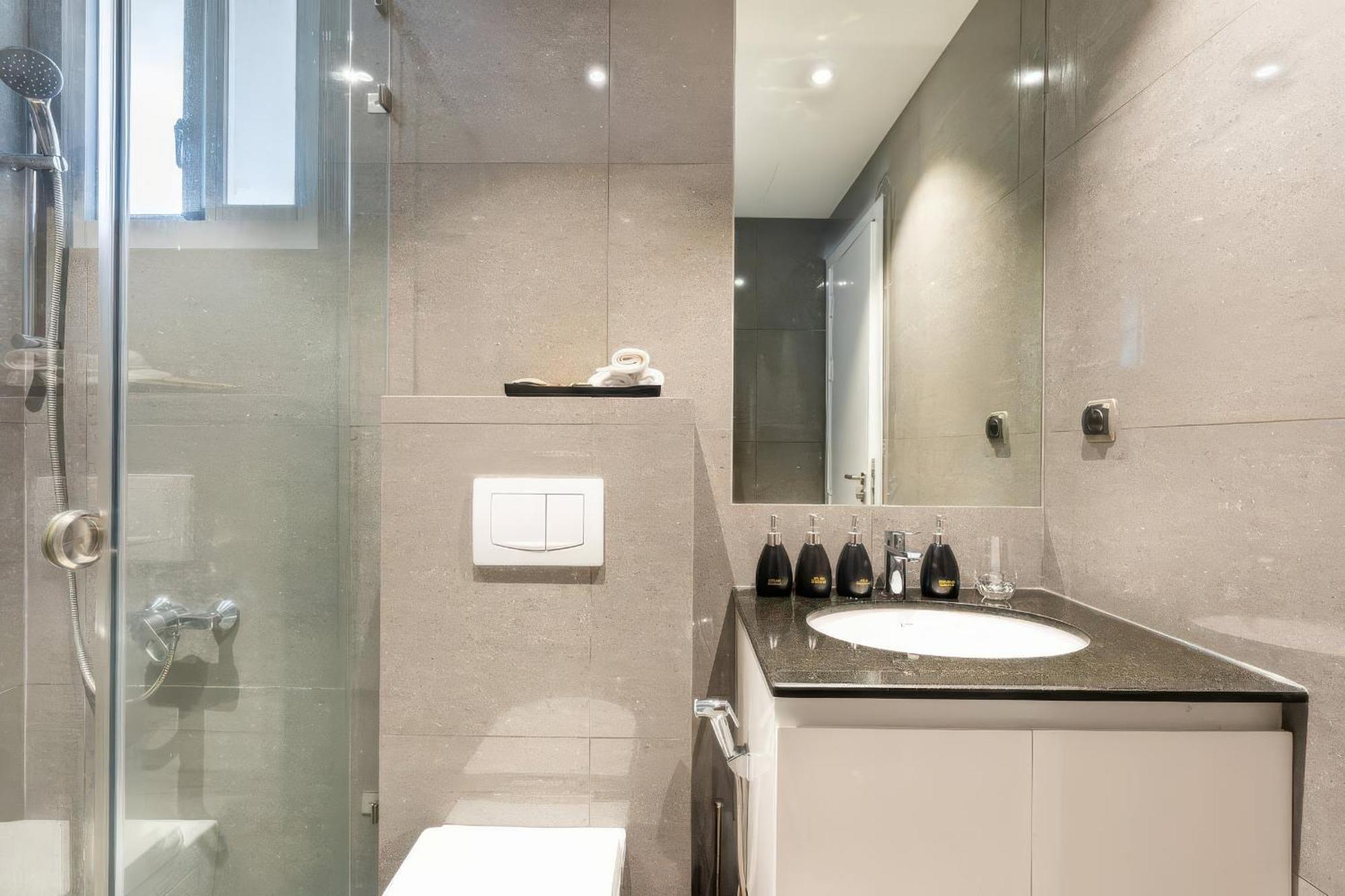 Secc Scenic Valley District 7 Apartment
